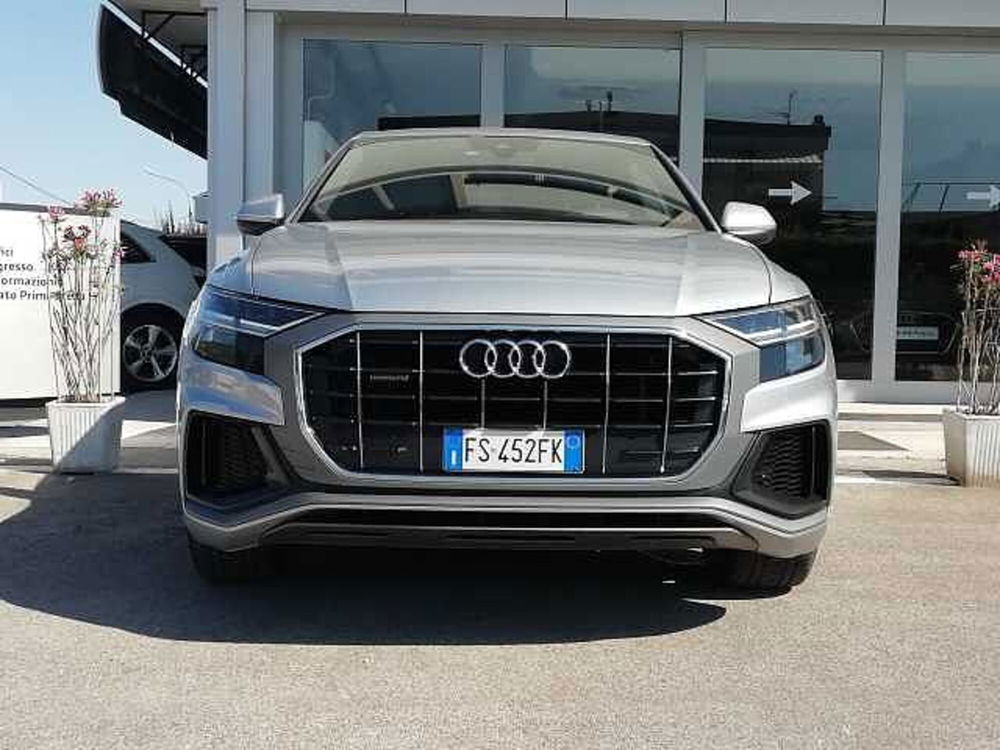 Audi Q8 Q8 50 TDI 286 CV quattro tiptronic Sport  del 2018 usata a Lucca (2)