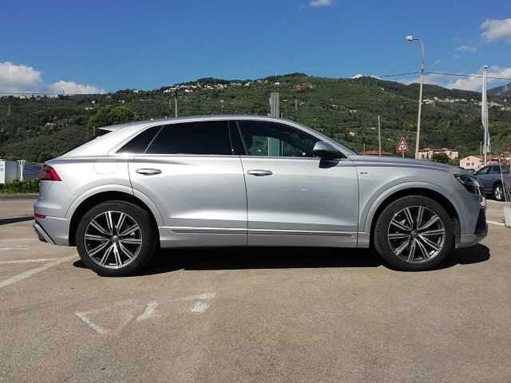 Audi Q8 usata a Lucca (8)