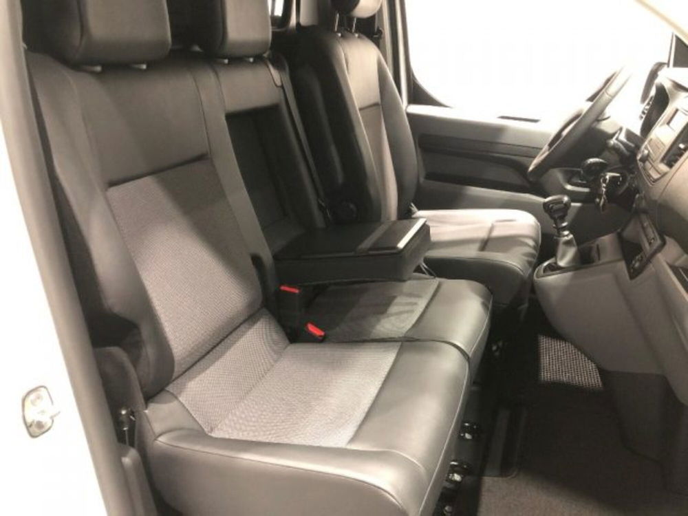 Toyota Proace nuova a Cuneo (9)