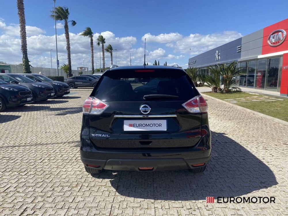 Nissan X-Trail usata a Bari (6)