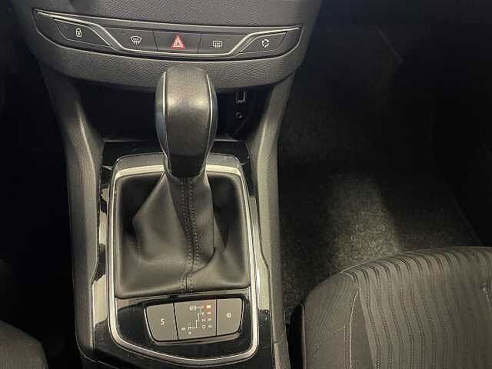 Peugeot 308 usata a Napoli (11)