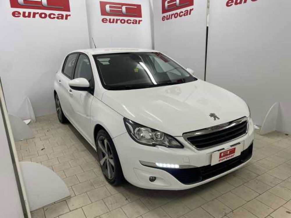 Peugeot 308 usata a Napoli (3)