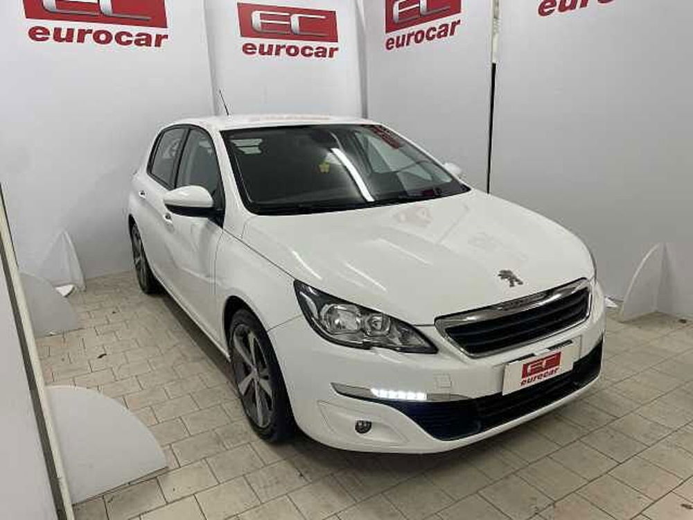 Peugeot 308 usata a Napoli (3)