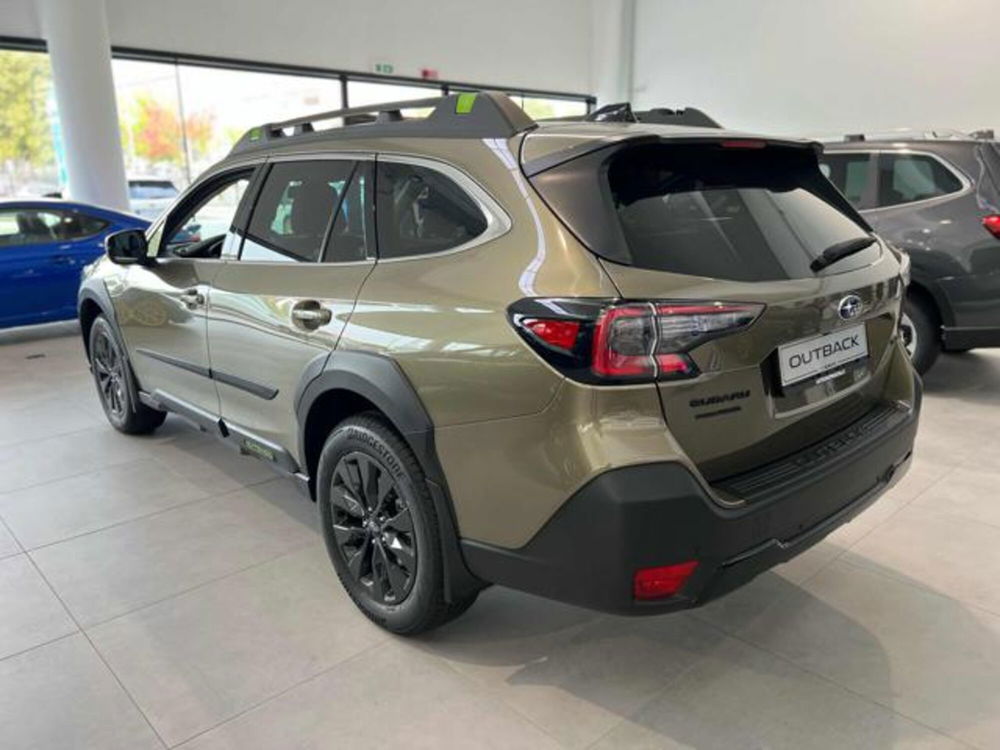 Subaru Outback nuova a Padova (4)