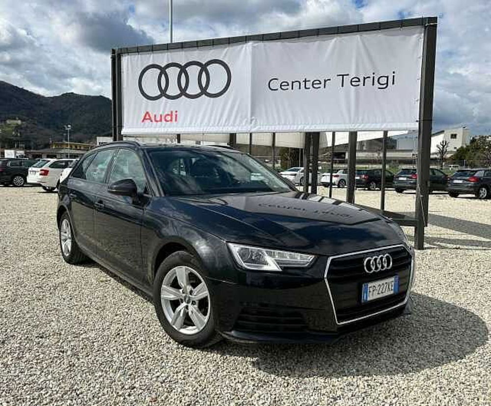 Audi A4 Avant 2.0 TDI 150 CV ultra Business  del 2018 usata a Lucca