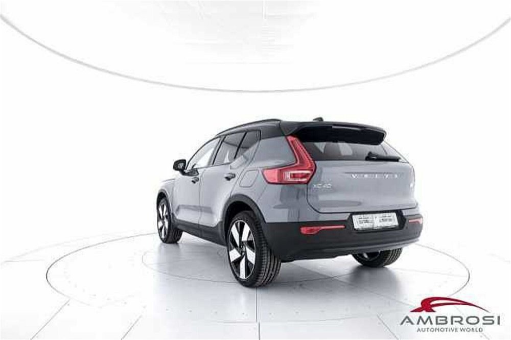 Volvo XC40 Recharge Pure Electric Single Motor FWD Plus N1 del 2024 usata a Viterbo (4)