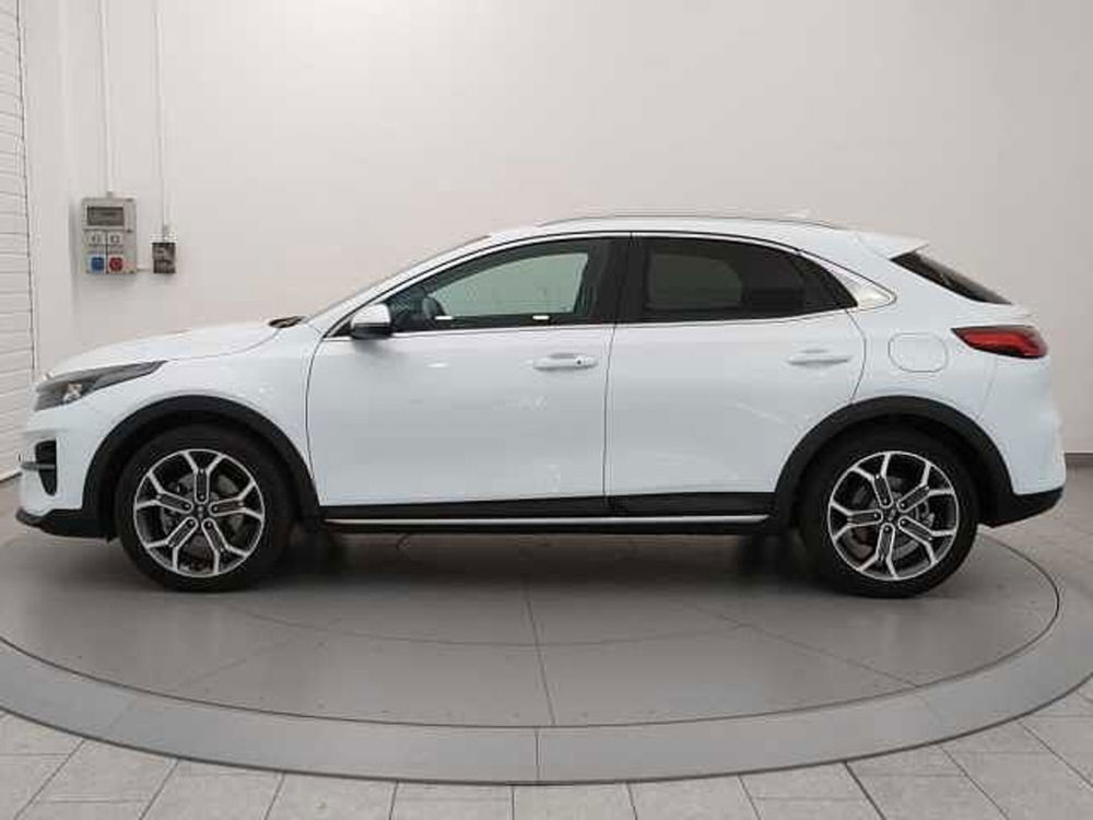 Kia Xceed 1.6 CRDi 136 CV Evolution del 2021 usata a Busto Arsizio (3)