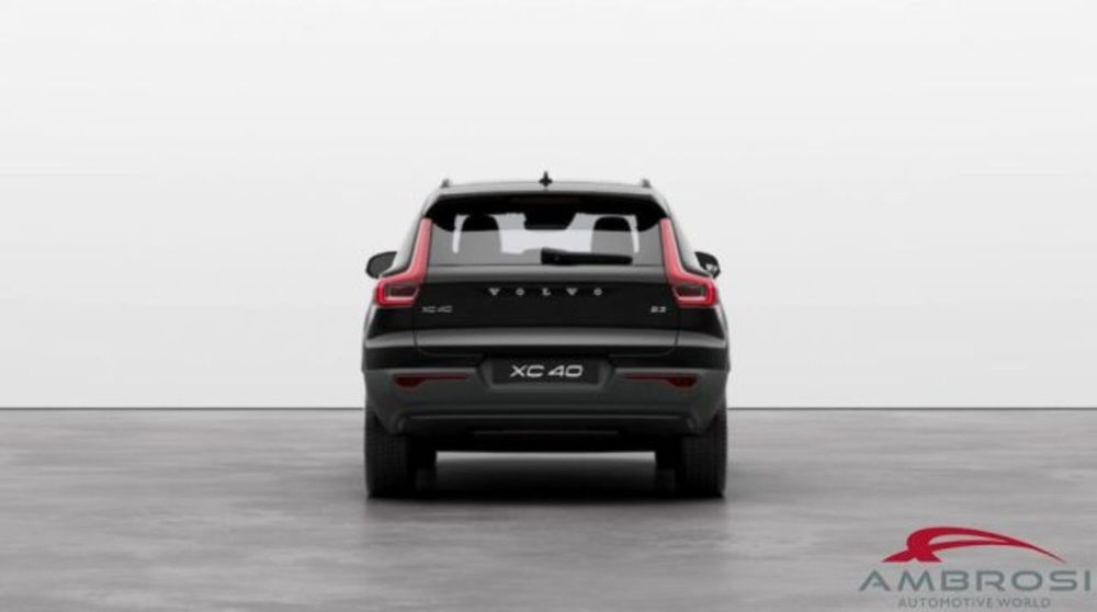 Volvo XC40 nuova a Perugia (5)