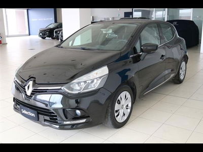 Renault Clio dCi 8V 75CV Start&amp;Stop 5 porte Energy Zen  del 2018 usata a Latina