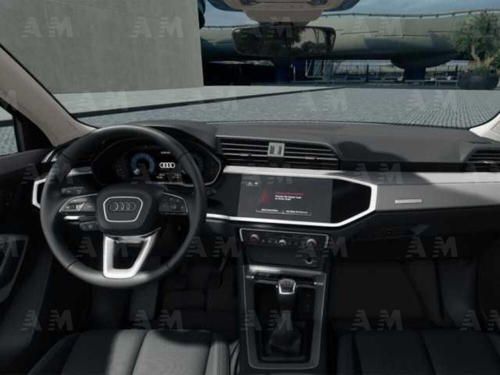 Audi Q3 35 TFSI Business Advanced nuova a Padova (5)