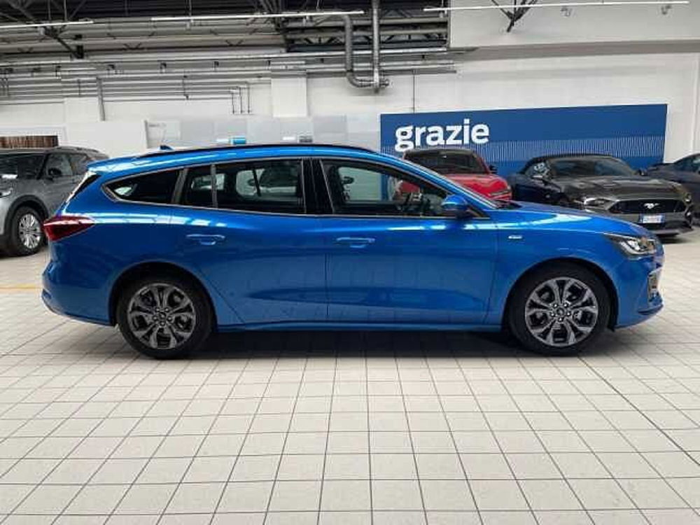 Ford Focus Station Wagon usata a Milano (5)