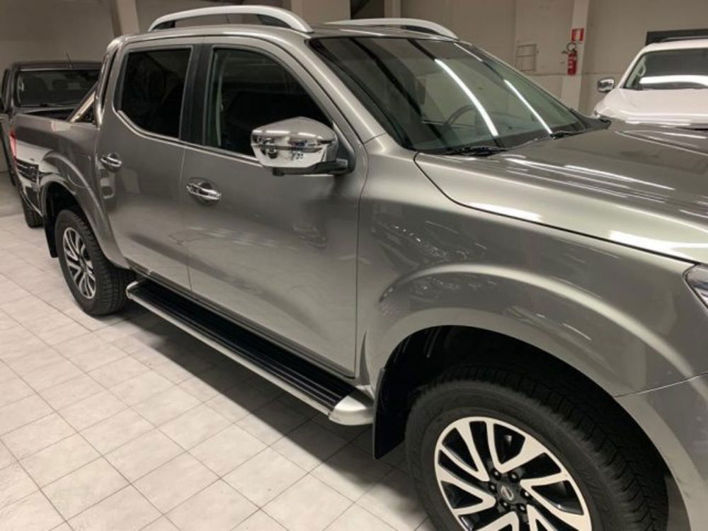 Nissan Navara 2.3 dCi 190 CV 7AT 4WD Double Cab Tekna  del 2017 usata a Siena (3)