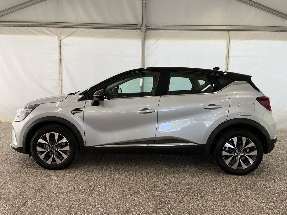 Renault Captur Plug-in Hybrid E-Tech 160 CV Intens  del 2020 usata a Monza (3)