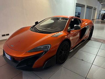 McLaren 650S Cabrio Spider del 2016 usata a Genova