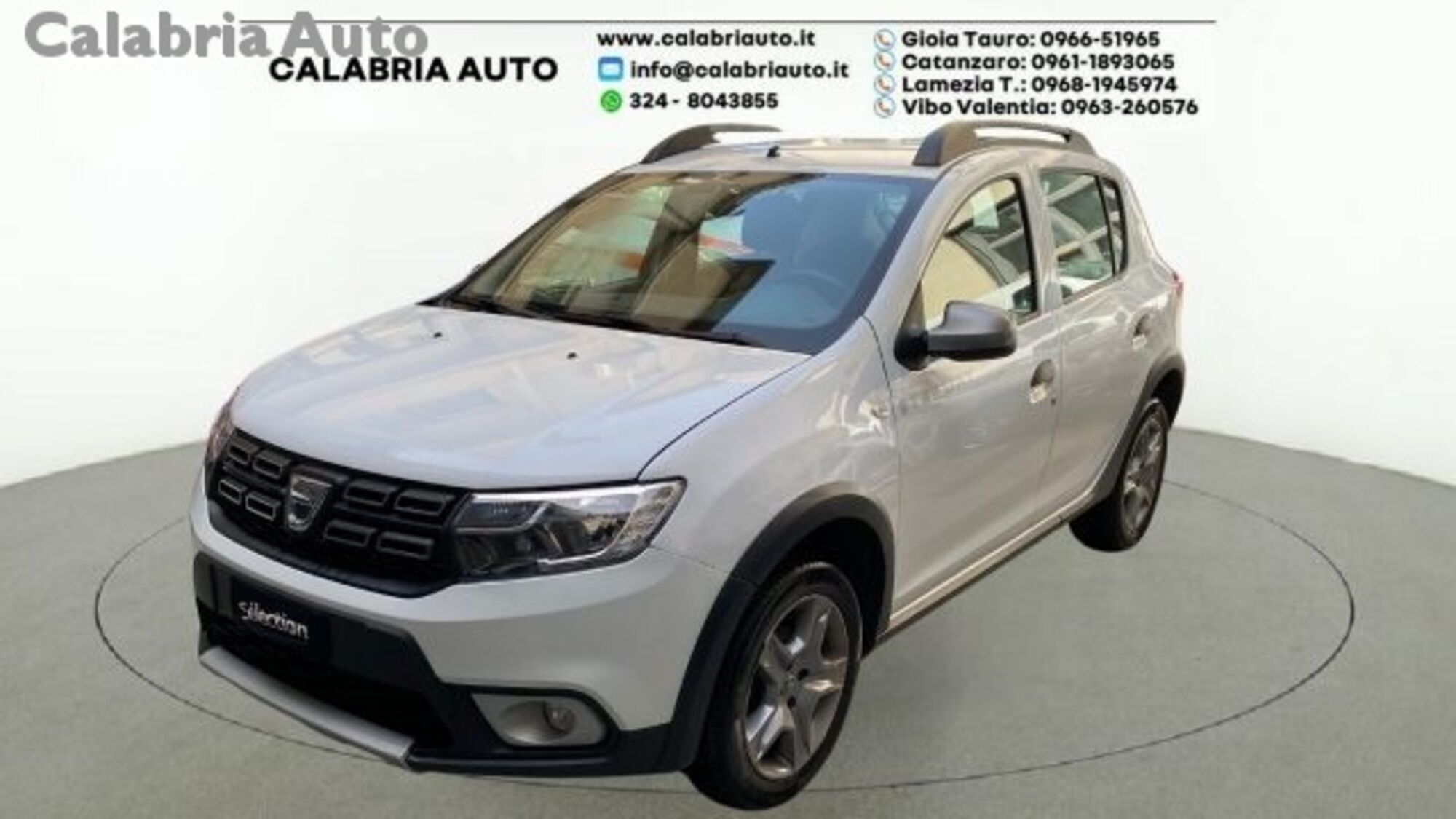 Dacia Sandero 0.9 TCe 12V TurboGPL 90CV Start&amp;Stop Laur&eacute;ate  del 2016 usata a Gioia Tauro