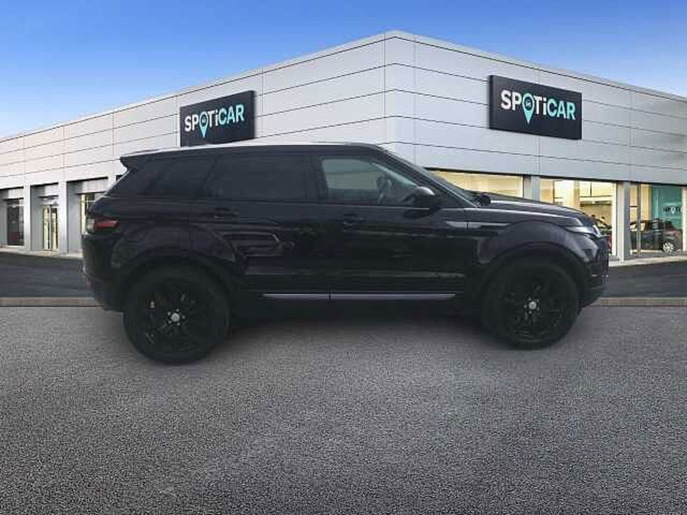 Land Rover Range Rover Evoque 2.0D I4-L.Flw 150 CV R-Dynamic S del 2018 usata a Foligno (4)