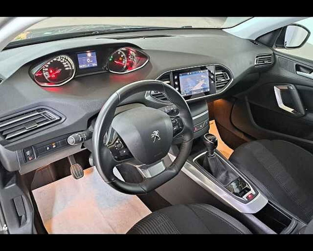 Peugeot 308 SW usata a Potenza (8)