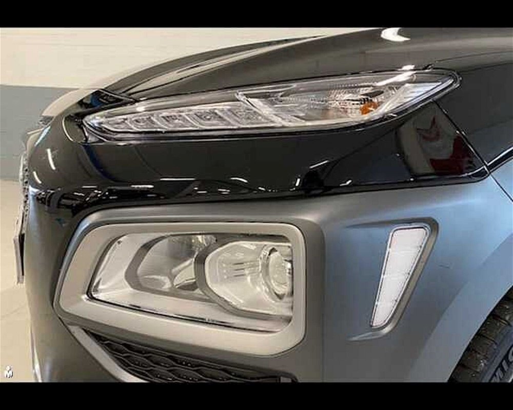 Hyundai Kona HEV 1.6 DCT Exellence del 2020 usata a Potenza (3)
