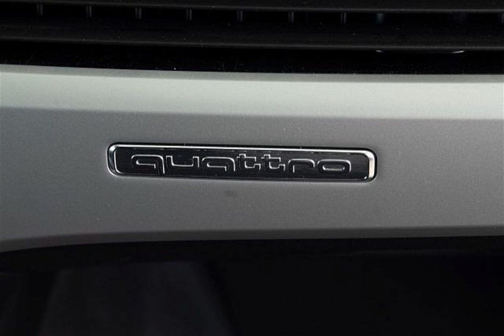 Audi A4 Allroad Allroad 40 2.0 tdi mhev Business Evolution quattro 204cv s-tronic del 2022 usata a Paruzzaro (5)