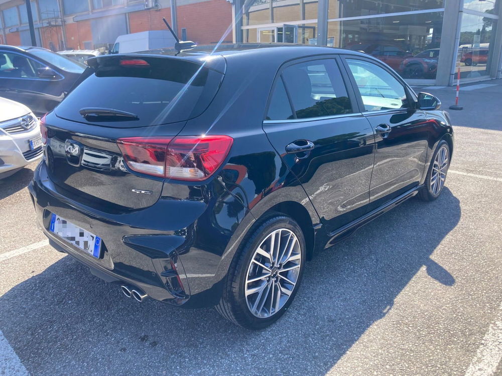 Kia Rio usata a Rimini (2)