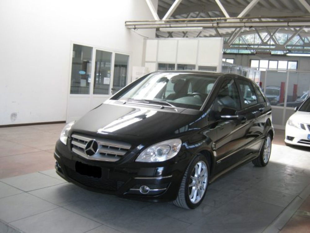 Mercedes-Benz Classe B 200 CDI Premium  del 2010 usata a Ascoli Piceno (3)