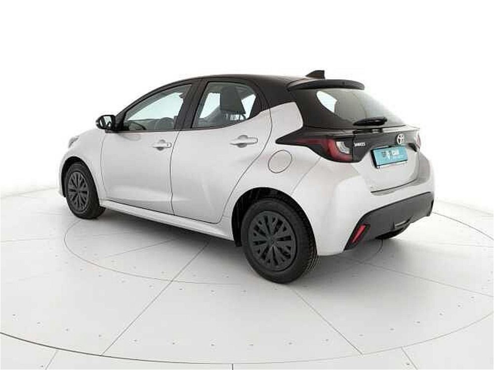 Toyota Yaris 1.5 Hybrid 5 porte Trend del 2021 usata a Teverola (4)