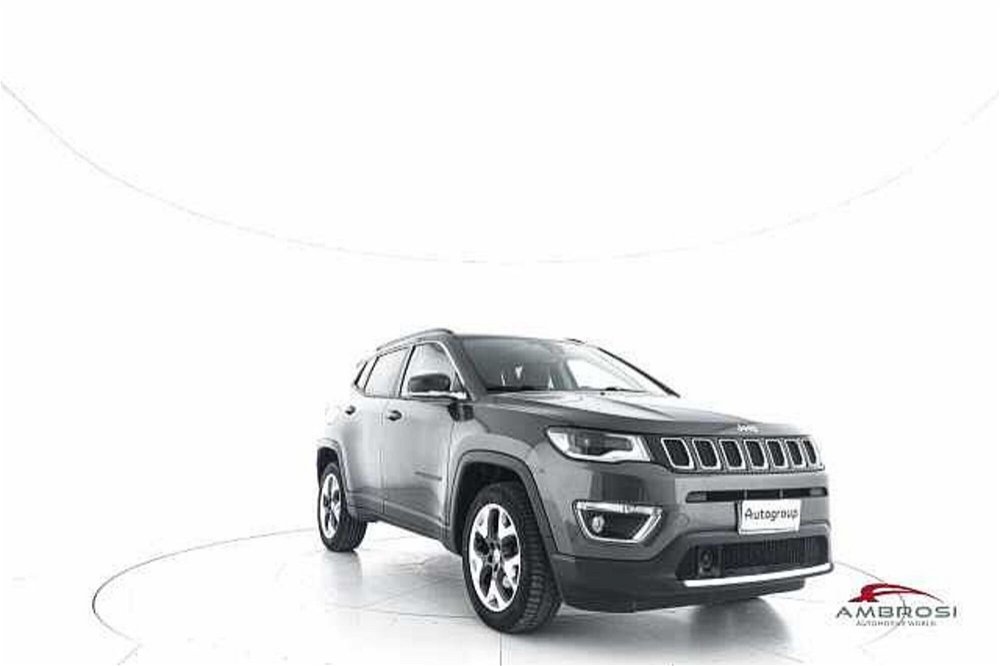 Jeep Compass 2.0 Multijet II 4WD Limited  del 2018 usata a Corciano (2)