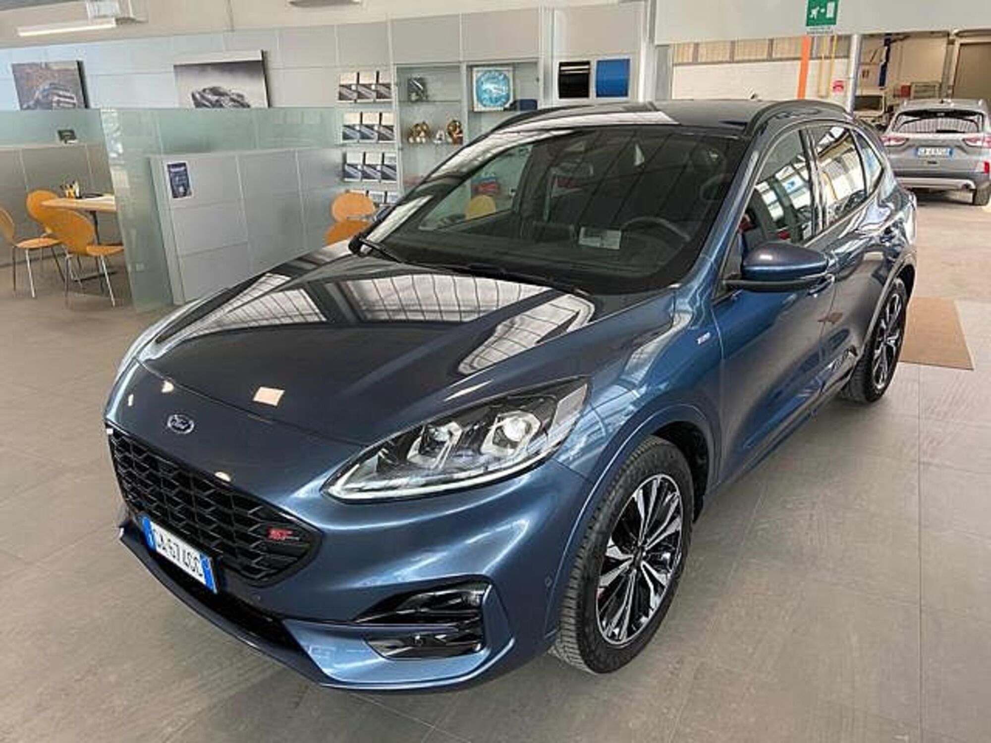 Ford Kuga 1.5 EcoBlue 120 CV 2WD ST-Line X  del 2020 usata a Imola