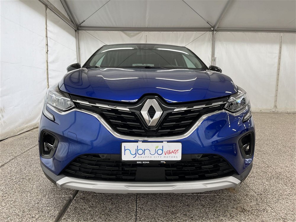 Renault Captur Plug-in Hybrid E-Tech 160 CV Intens  del 2021 usata a Monza (2)