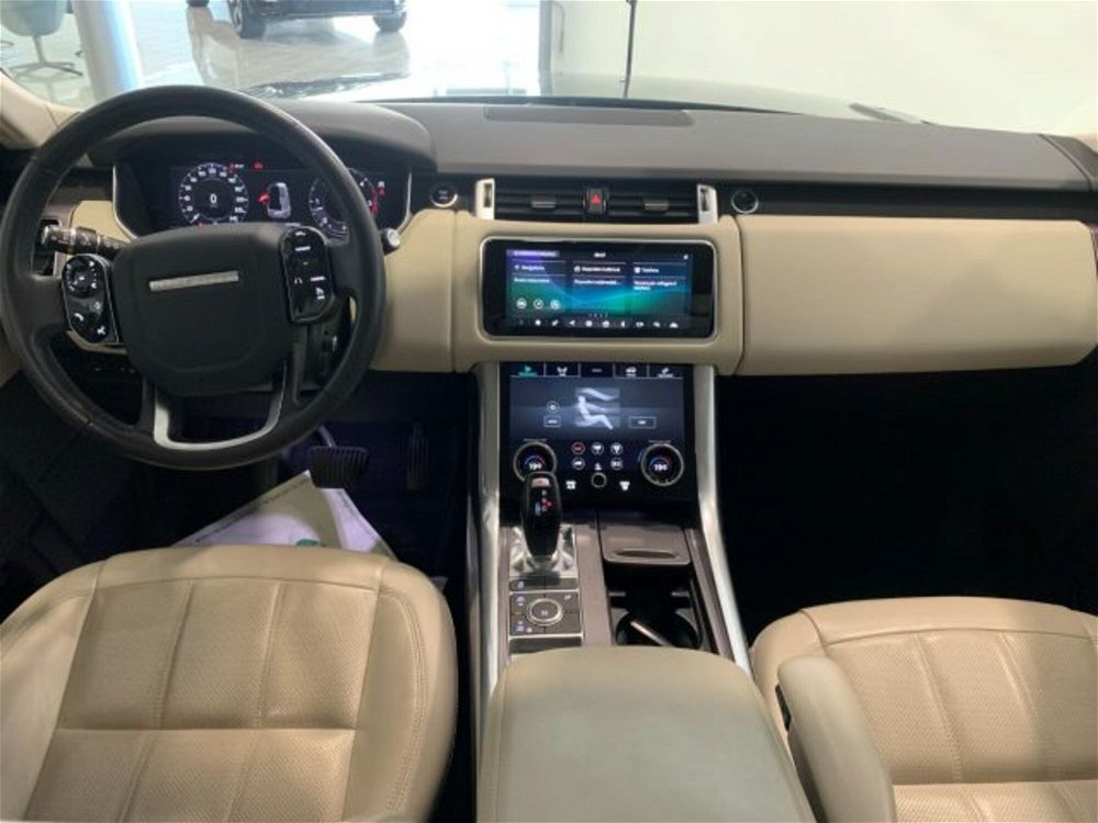 Land Rover Range Rover Sport 3.0 SDV6 249 CV HSE del 2019 usata a Livorno (4)