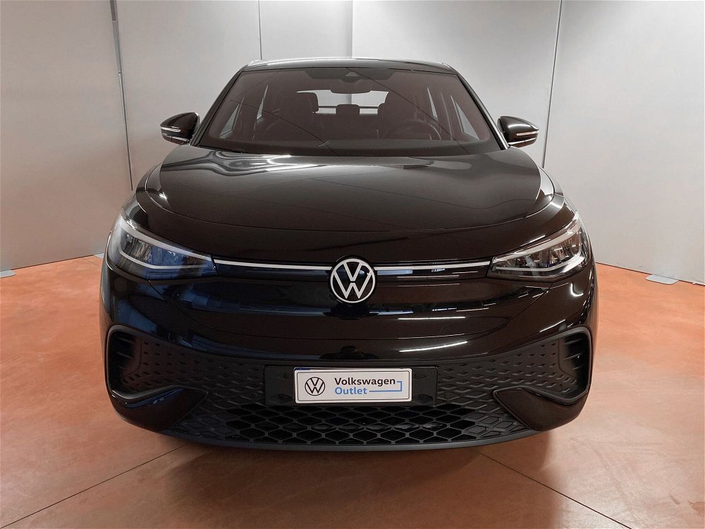 Volkswagen ID.5 Pro Performance nuova a Padova (2)