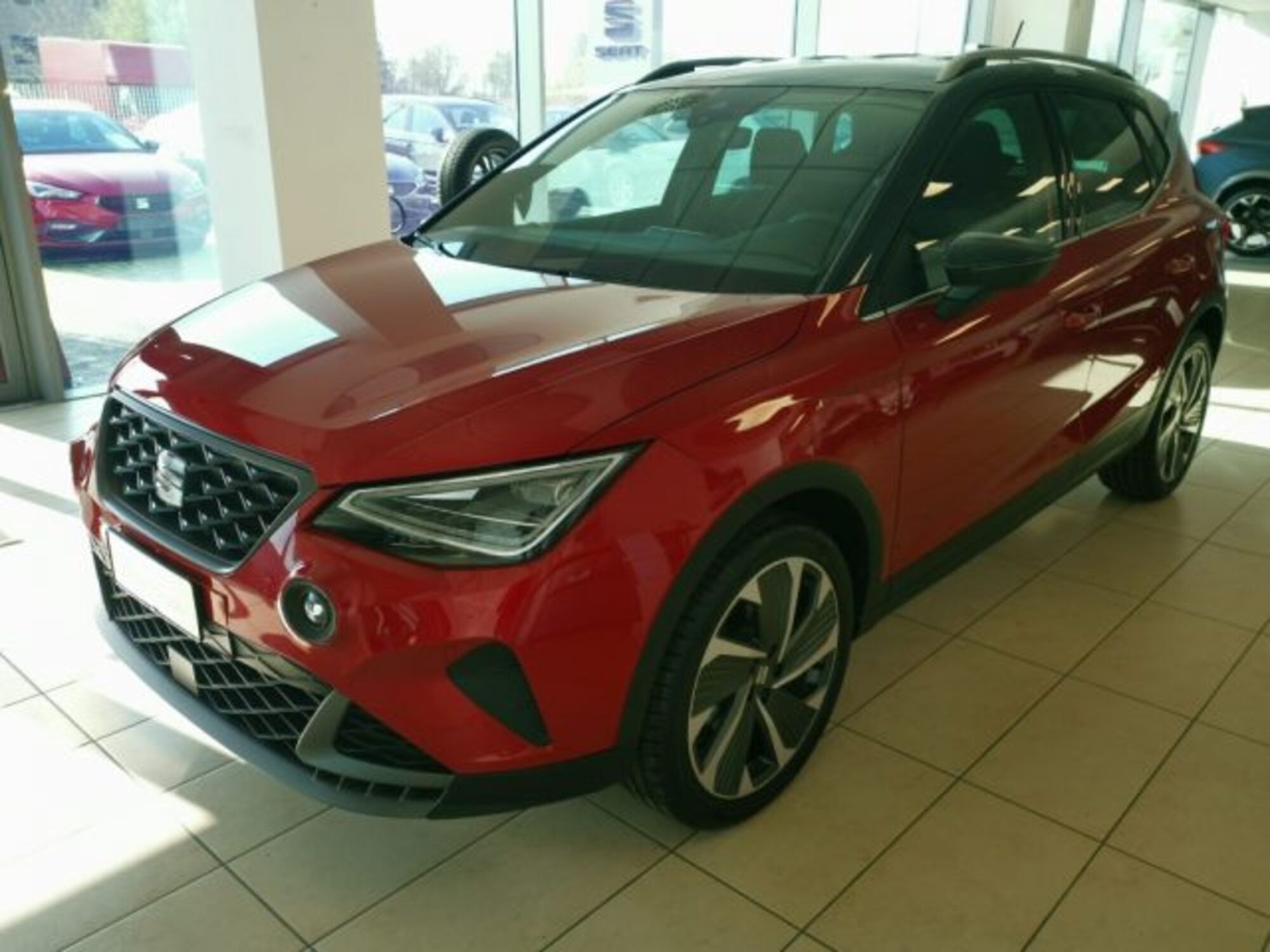 SEAT Arona 1.0 EcoTSI FR  nuova a Castenaso