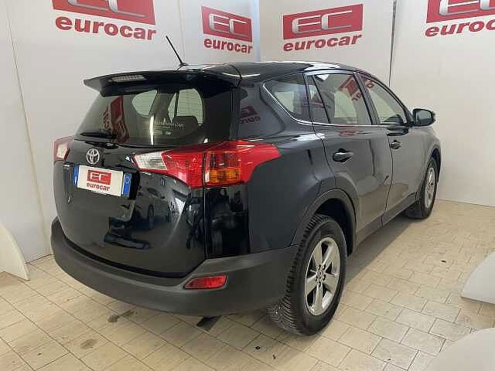 Toyota Rav4 usata a Napoli (3)