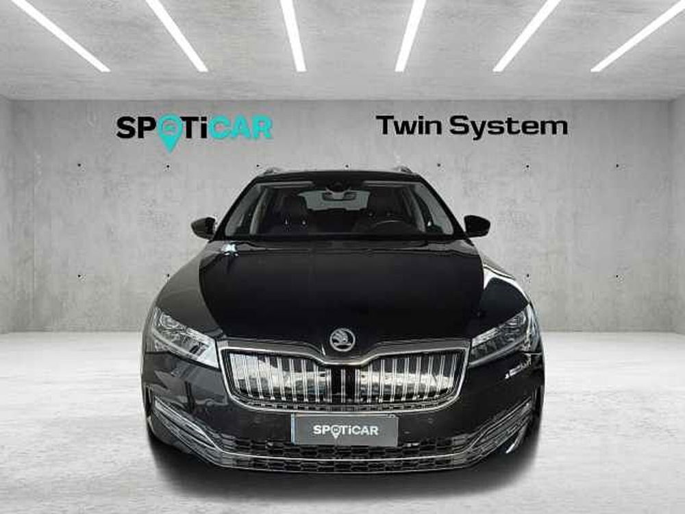 Skoda Superb Station Wagon usata a Palermo (2)