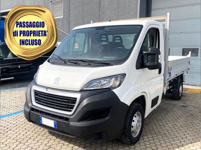 Peugeot Boxer Telaio 335 2.0 BlueHDi 130CV PM Cassonato Ribaltabile Tril. del 2019 usata a Filago