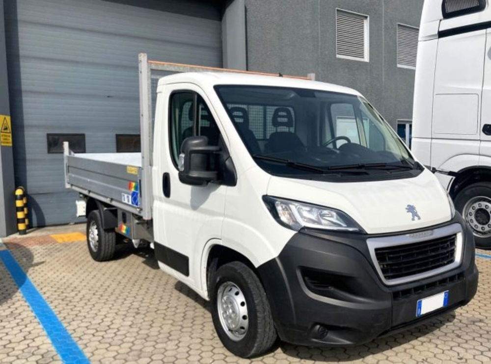 Peugeot Boxer Telaio 335 2.2 BlueHDi 165 S&S PM Cassonato Ribaltabile Tril.  del 2019 usata a Filago (4)