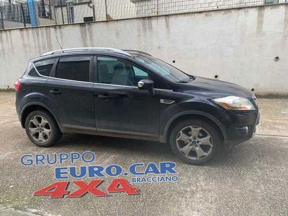 Ford Kuga usata a Roma (13)