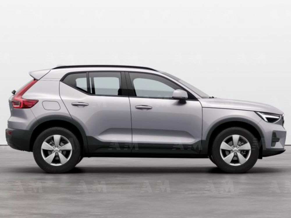 Volvo XC40 nuova a Modena (6)