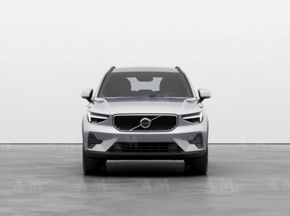 Volvo XC40 nuova a Modena (7)