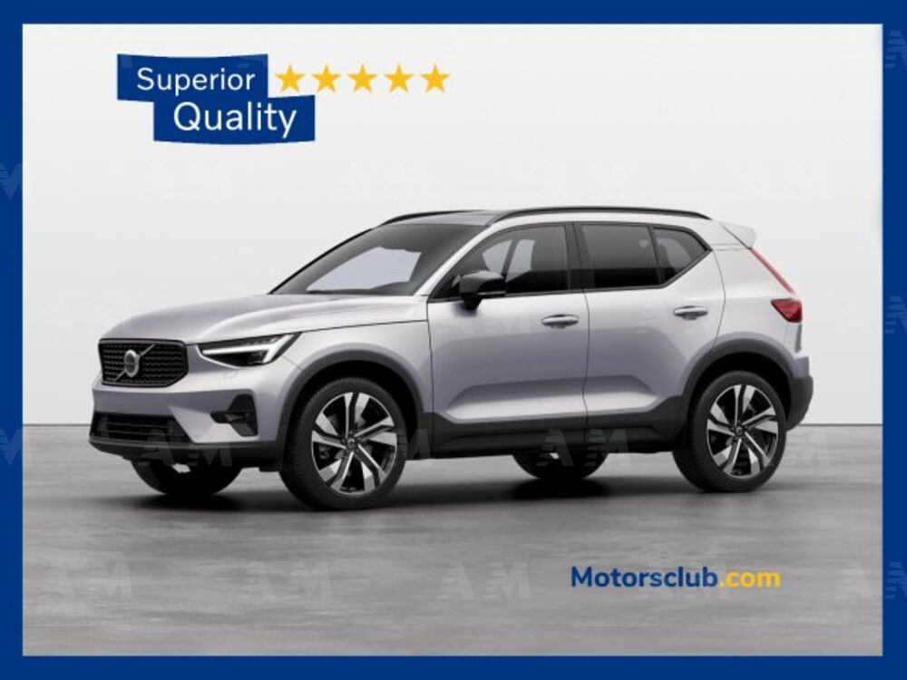 Volvo XC40 B3 automatico Plus Dark  nuova a Modena