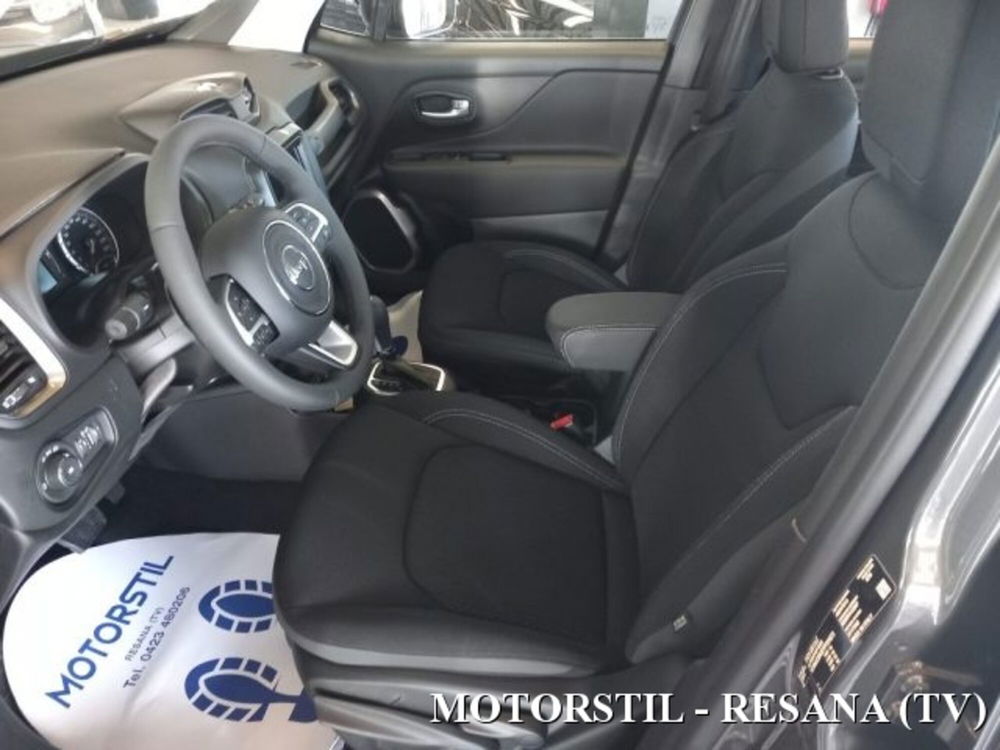 Jeep Renegade nuova a Treviso (9)