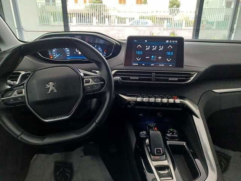 Peugeot 3008 usata a Lecce (11)