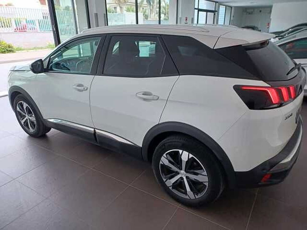 Peugeot 3008 usata a Lecce (7)