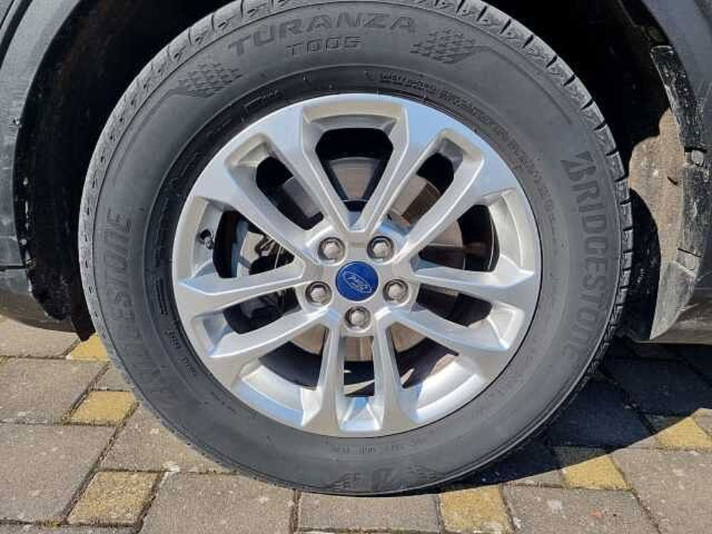 Ford Kuga usata a Bari (13)