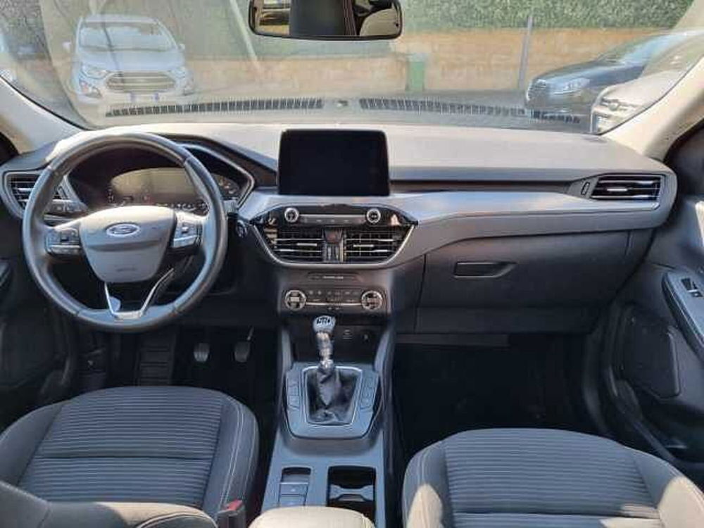 Ford Kuga usata a Bari (15)