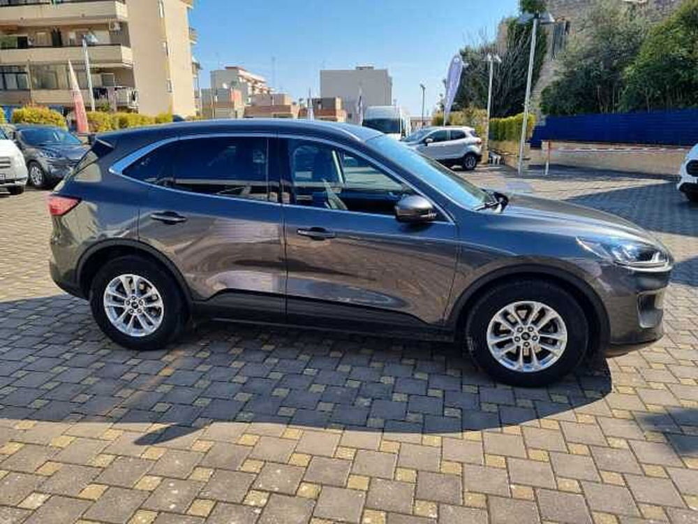 Ford Kuga usata a Bari (7)