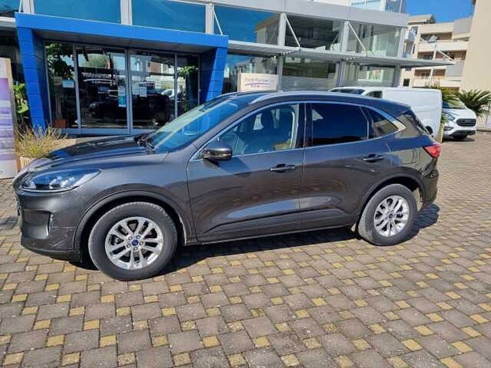 Ford Kuga usata a Bari (8)