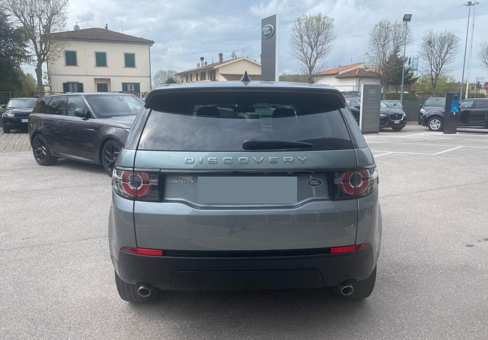 Land Rover Discovery Sport 2.0 TD4 150 CV Pure  del 2018 usata a Pontedera (4)