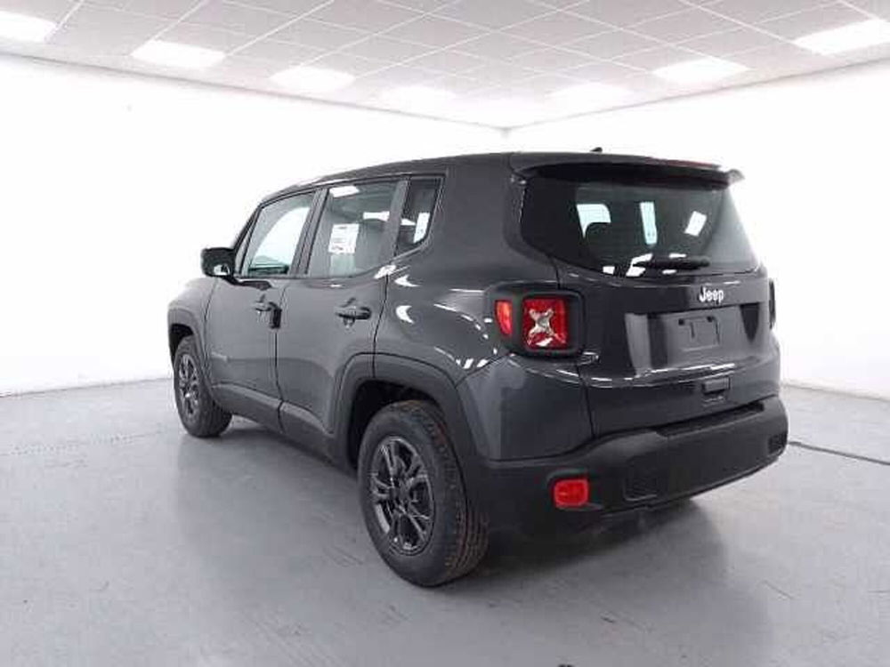 Jeep Renegade nuova a Cuneo (6)