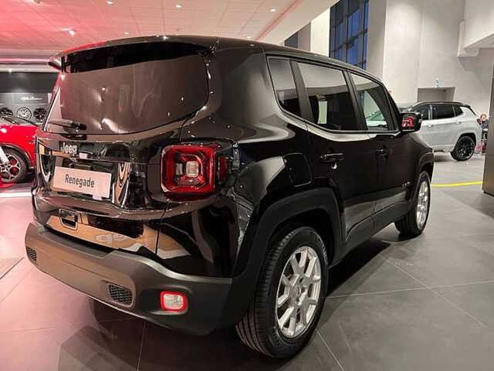 Jeep Renegade nuova a Cuneo (3)